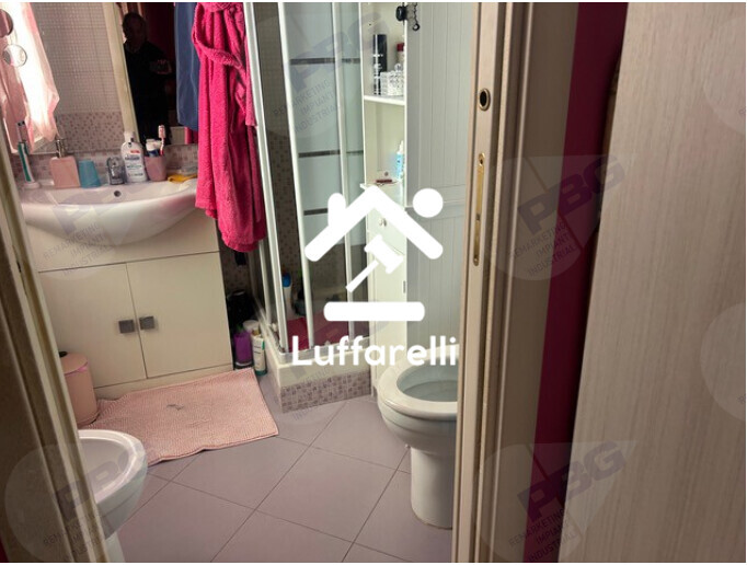 Immagine di APPARTAMENTO VIA MONTE FUMAIOLO – ROMA