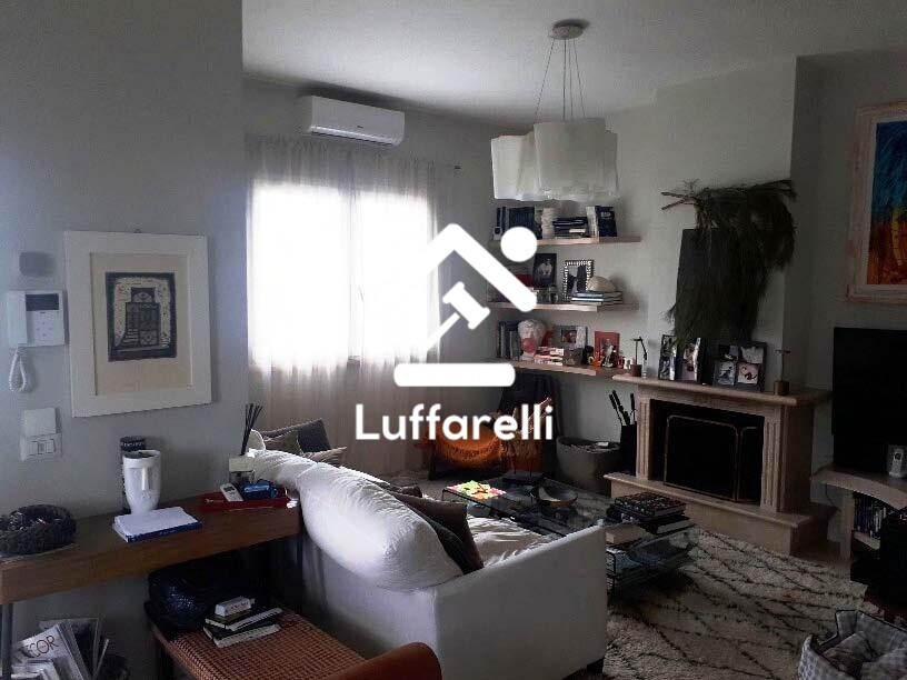 Immagine di VILLA VIA AGROPOLI – FIUMICINO