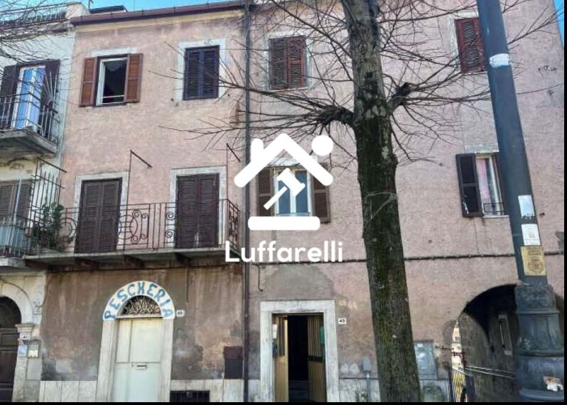 Immagine di APPARTAMENTO PIAZZA VITTORIO EMANUELE   – RIGNANO FLAMINIO