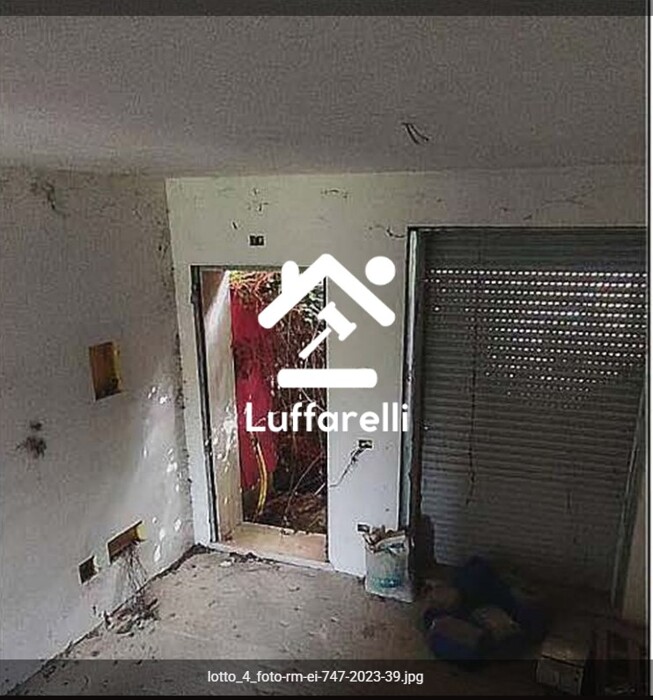 Immagine di VILLINO VIA CARLO CASSOLA – ROMA