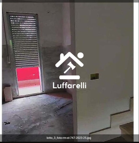CASA / VILLA VIA CARLO CASSOLA - ROMA — foto 9