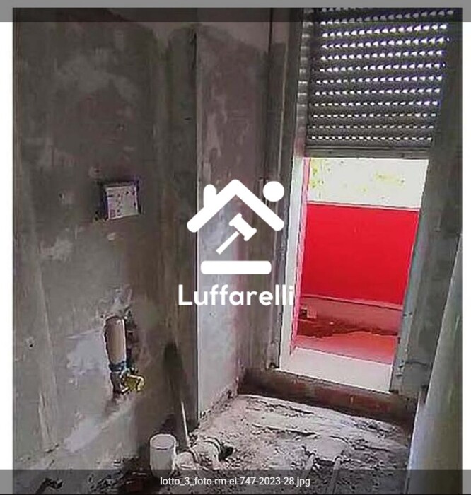 Immagine di VILLINO VIA CARLO CASSOLA – ROMA