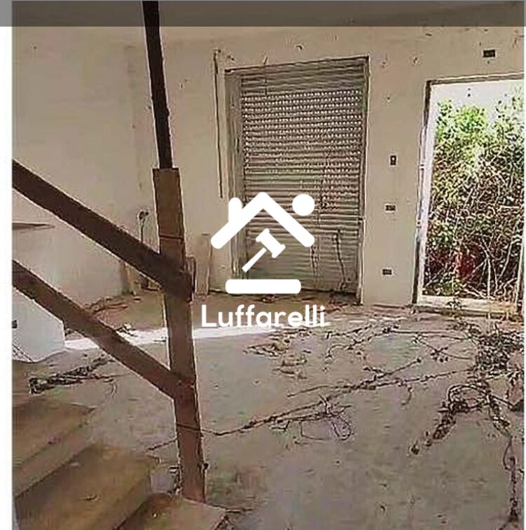 Immagine di VILLINO VIA CARLO CASSOLA – ROMA