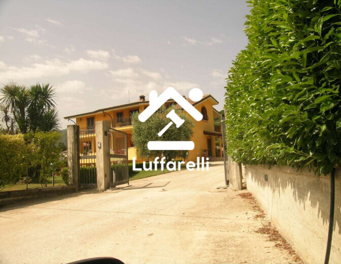 Immagine di ABITAZIONE IN VILLE VIA DEI VOLSCI – ARTENA