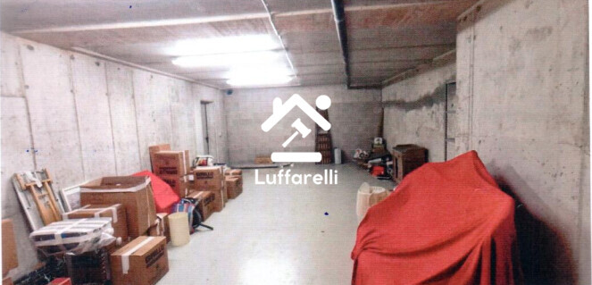 Immagine di CANTINA VIA CARLO IMBONATI – MILANO