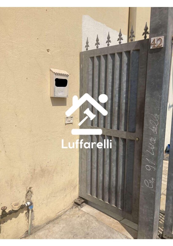 Immagine di ABITAZIONE DI TIPO POPOLARE VIA VALLE SCHIOIA N. 42 – ANZIO