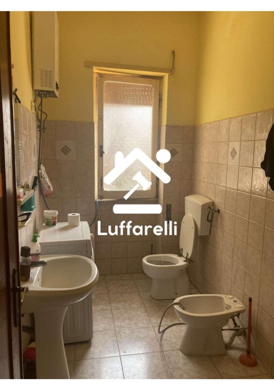 Immagine di ABITAZIONE DI TIPO POPOLARE VIA VALLE SCHIOIA N. 42 – ANZIO