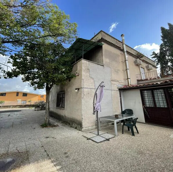 Immagine di APPARTAMENTO VIA BERNARDO CENNINI – ROMA