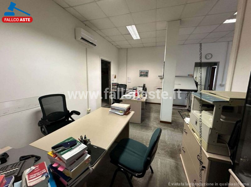 Immagine di CAPANNONE / IMMOBILI INDUSTRIALI V.LE ROMA – GUIDONIA MONTECELIO