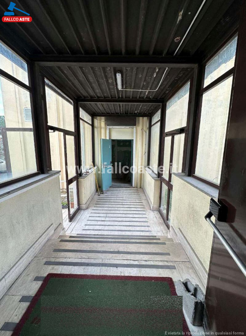 CAPANNONE / IMMOBILI INDUSTRIALI V.LE ROMA - GUIDONIA MONTECELIO — foto 5