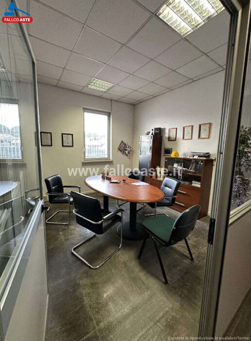 Immagine di CAPANNONE / IMMOBILI INDUSTRIALI V.LE ROMA – GUIDONIA MONTECELIO