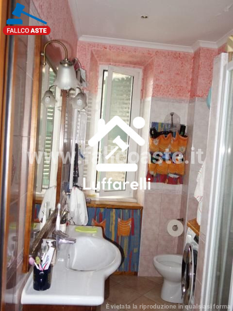 Immagine di APPARTAMENTO VIA DEI LIMONI – ROMA