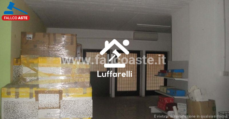 LOCALE COMMERCIALE VIA S. GIORGIO MORGETO - ROMA — foto 4