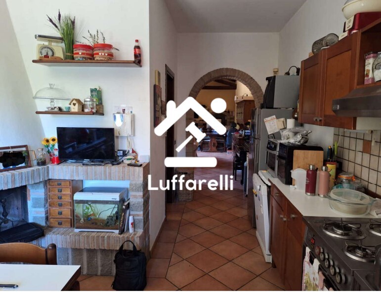 Immagine di DEPOSITO / MAGAZZINO VIA SFODERA – BRACCIANO