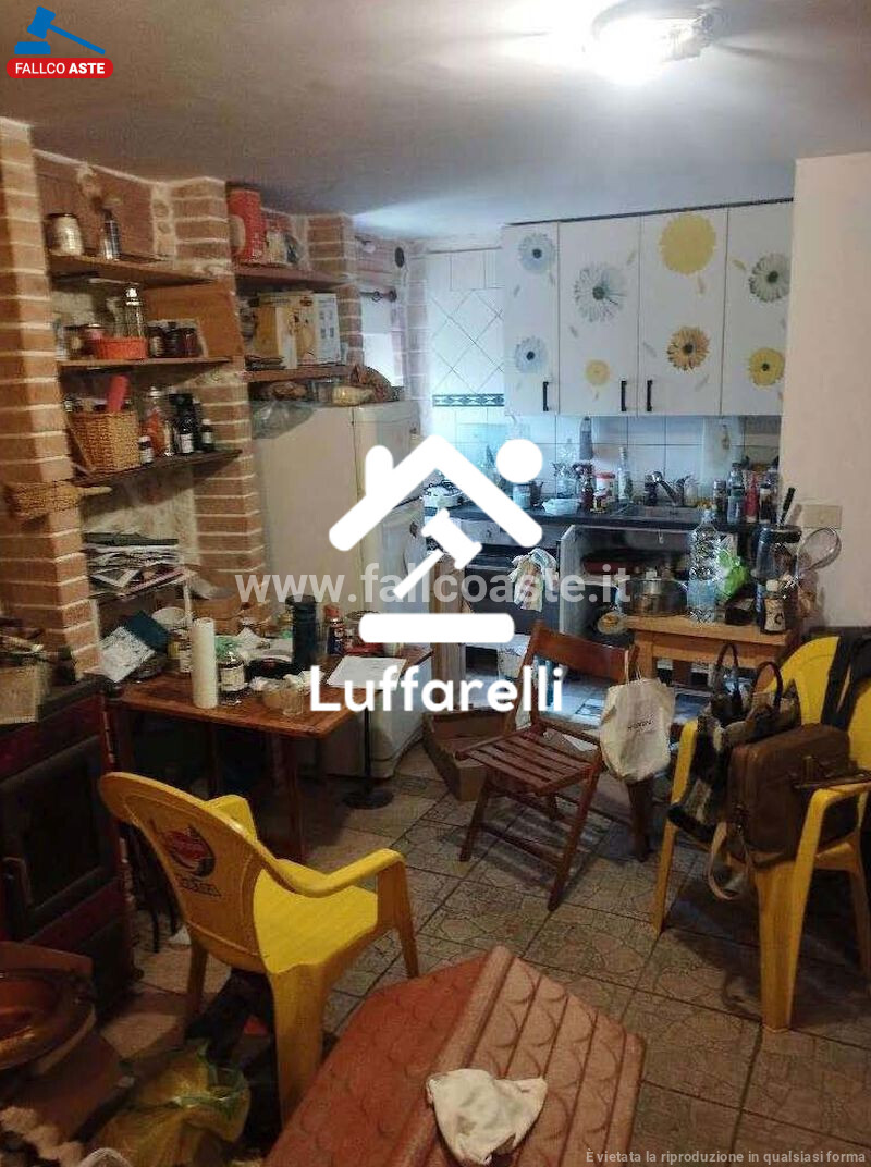 STRUTTURE AGRICOLE - CIVITELLA SAN PAOLO — foto 3