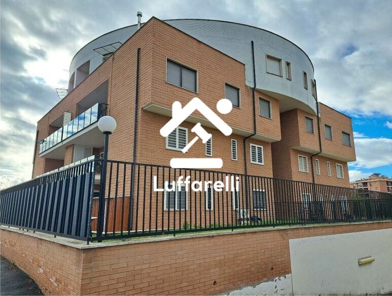 Immagine di APPARTAMENTO VIA CARDINALE LUIGI TRAGLIA – ROMA