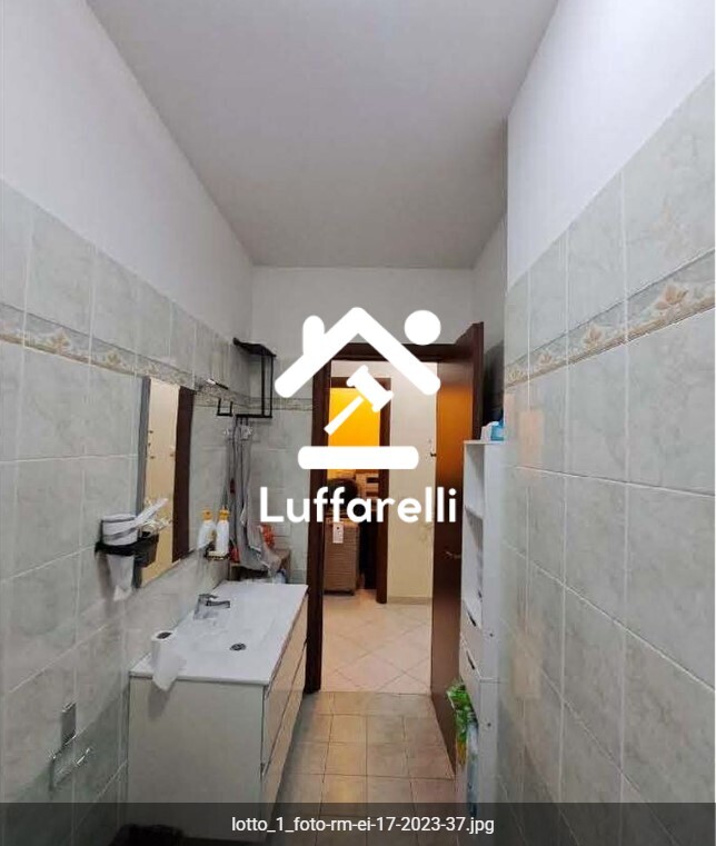 Immagine di APPARTAMENTO VIA CARDINALE LUIGI TRAGLIA – ROMA