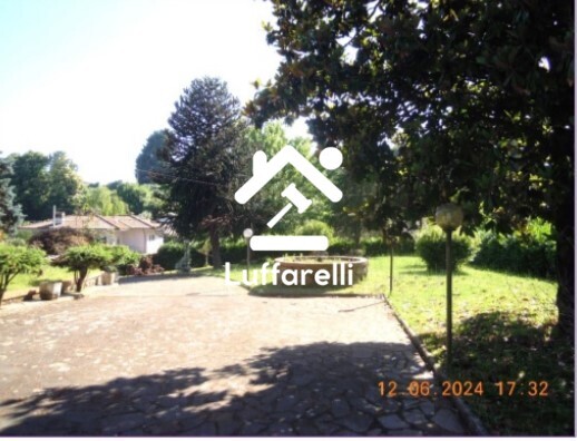 Immagine di CASA / VILLA VIA CONTRADA COMUNE OVEST N. 98 – VELLETRI