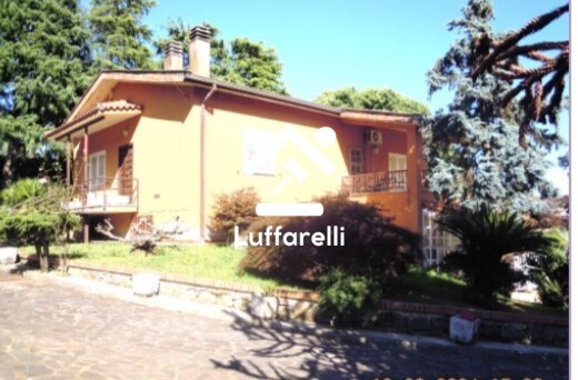 Immagine di CASA / VILLA VIA CONTRADA COMUNE OVEST N. 98 – VELLETRI
