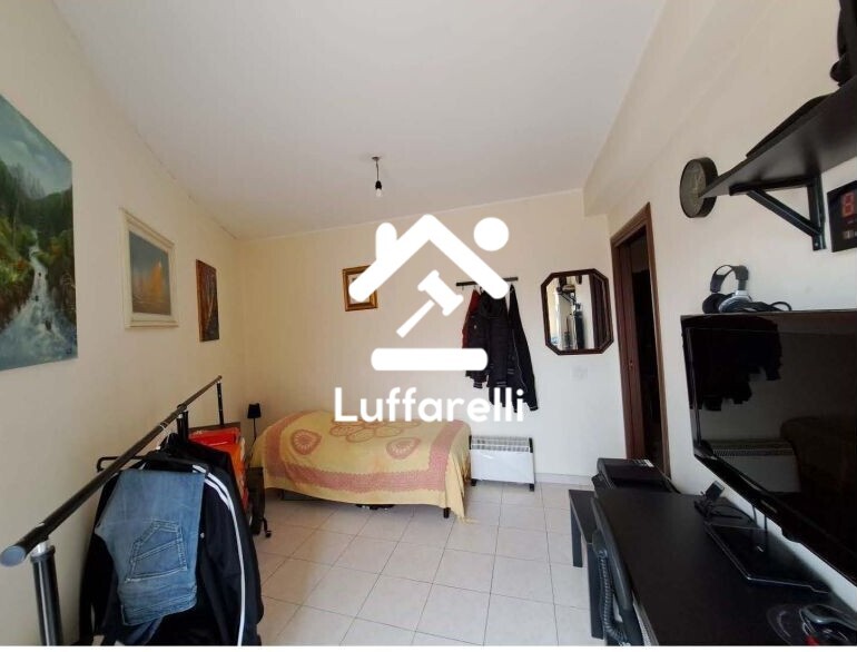 Immagine di APPARTAMENTO VIA CARDINALE LUIGI TRAGLIA – ROMA