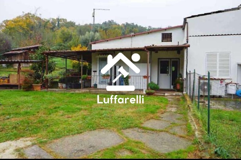 Immagine di CASA / VILLA STR. DEI SALICI – PALOMBARA SABINA