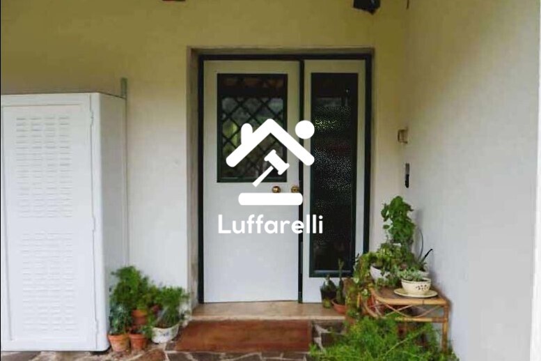 Immagine di CASA / VILLA STR. DEI SALICI – PALOMBARA SABINA