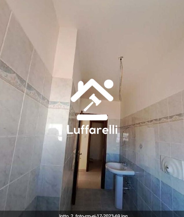 Immagine di APPARTAMENTO VIA CARDINALE LUIGI TRAGLIA – ROMA