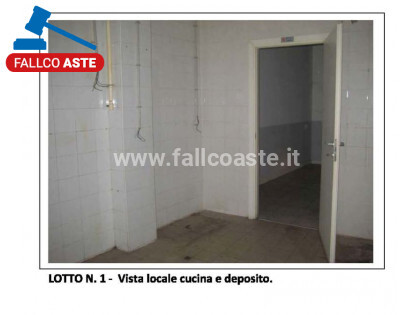 Immagine di LOCALE COMMERCIALE VIA ANTONIO CANTORE – SAN CESAREO