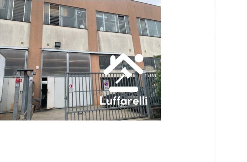 Immagine di LOCALE COMMERCIALE VIA NILDE IOTTI – PIEVE EMANUELE