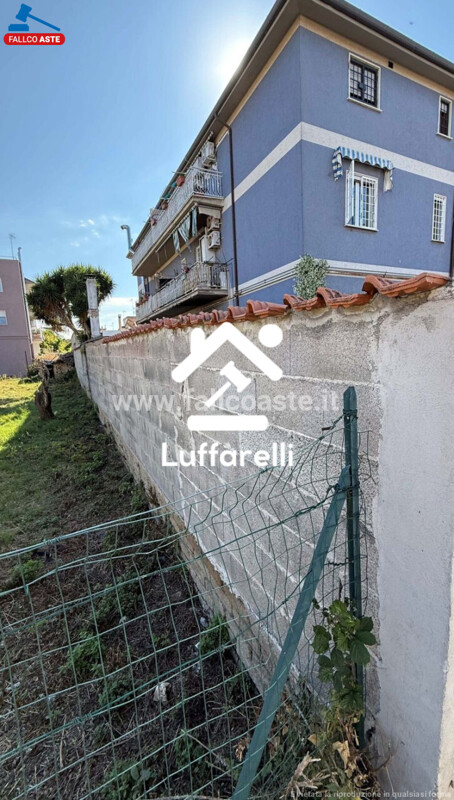 Immagine di LOCALE COMMERCIALE VIA DI DRAGONE – ROMA