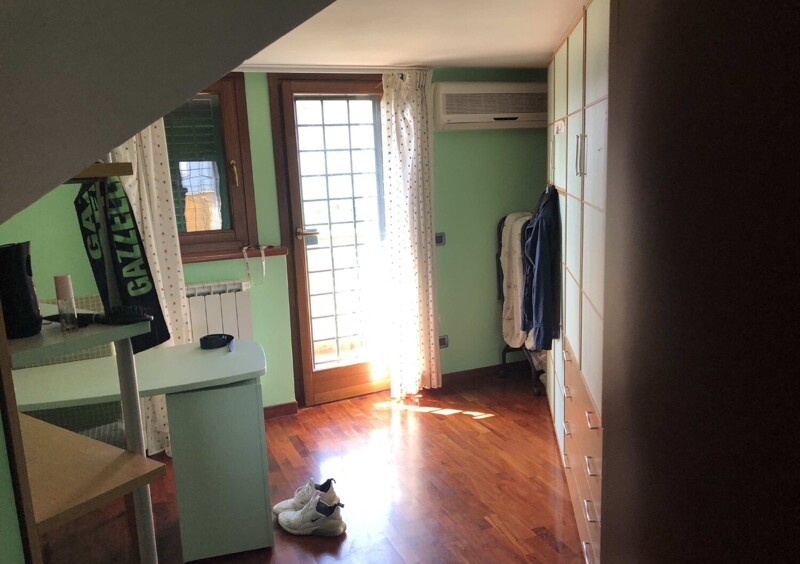 Immagine di APPARTAMENTO VIA DELL’ACQUA ACETOSA 76 C – CIAMPINO