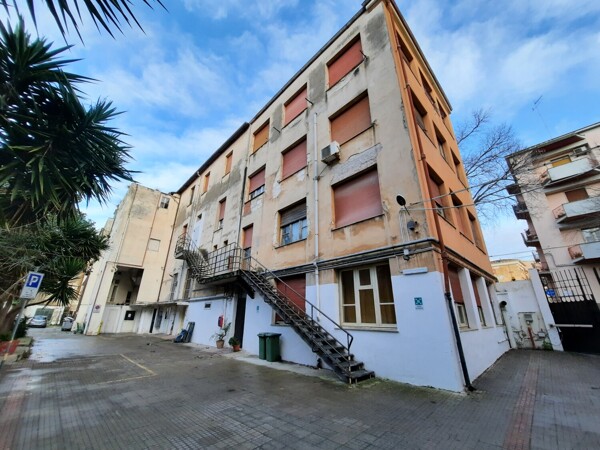 DEPOSITO / MAGAZZINO TRAVERSA VIA CANIGA LOCALITÀ LI BOMBI - SASSARI — foto 6