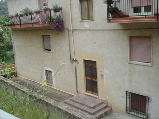 APPARTAMENTO VIA SAN FRANCESCO DI PAOLA - LUZZI