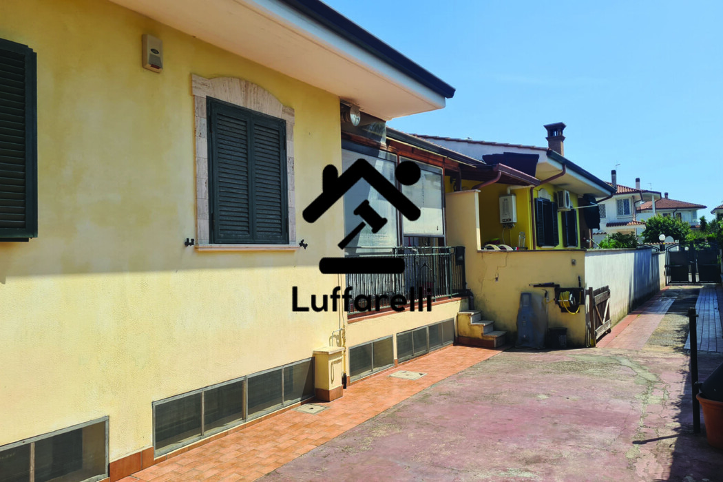 Immagine di CASA / VILLA VIA TAGLIAMENTO – ARDEA