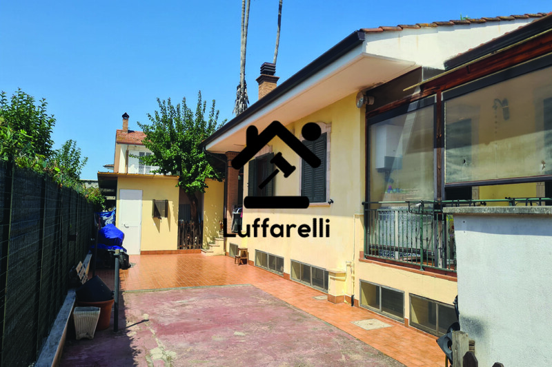 Immagine di CASA / VILLA VIA TAGLIAMENTO – ARDEA