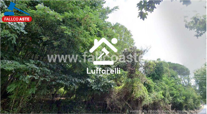 Immagine di TERRENO V. DEI LAGHI – VELLETRI