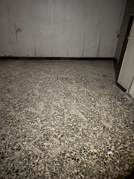 NEGOZIO O LOCALE COMMERCIALE VIA DON GIOVANNI MINZONI - AFRAGOLA — foto 4