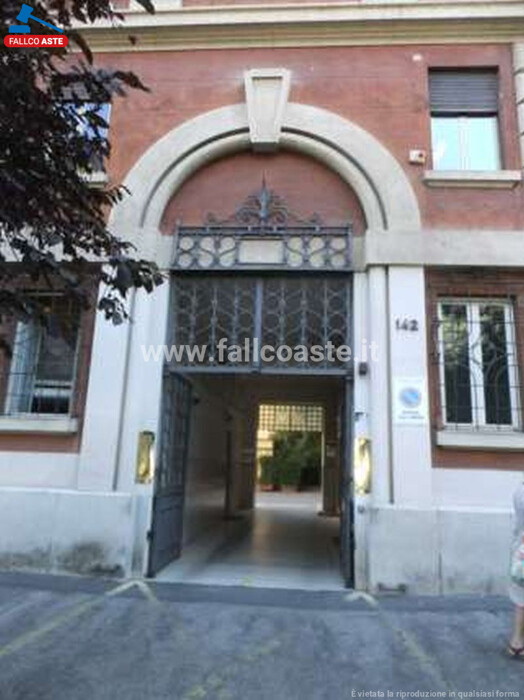 Immagine di NEGOZIO O LOCALE COMMERCIALE V.LE GIUSEPPE MAZZINI – ROMA
