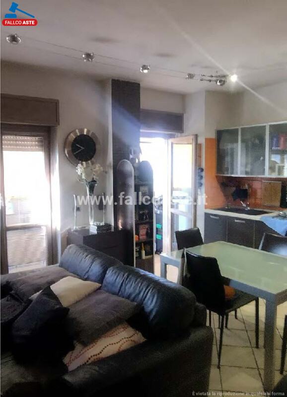 Immagine di CASA / VILLA VIA PESCOSOLIDO – ROMA