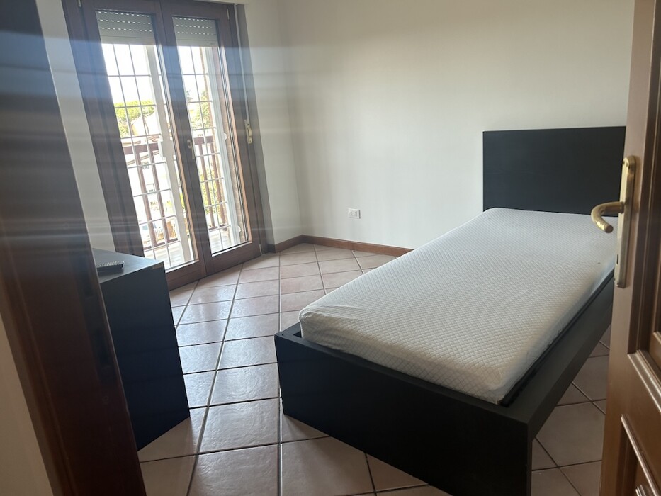 Immagine di APPARTAMENTO VIA DI TORRE MORENA – ROMA