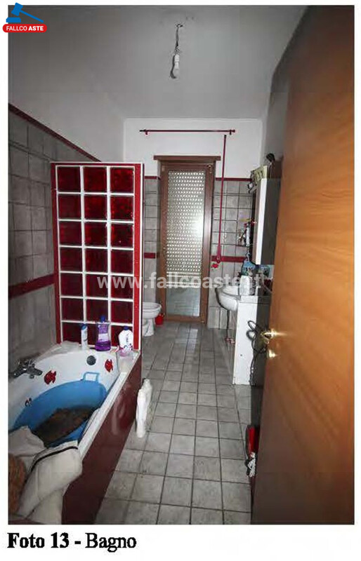 Immagine di APPARTAMENTO VIA PAVULLO NEL FRIGNANO – ROMA