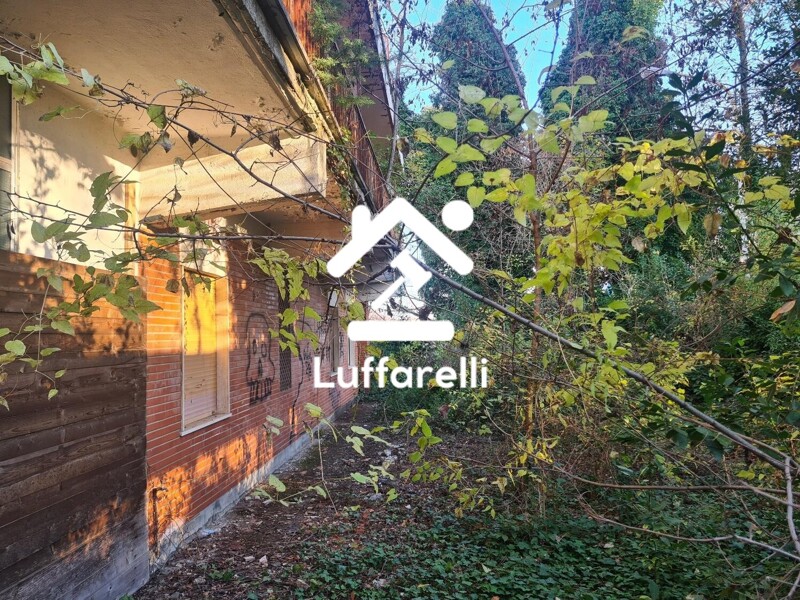 Immagine di ATTIVITÀ RICETTIVE / SCOPO COMMERCIALE VIA VALLE DEL SILENZIO – FIUGGI