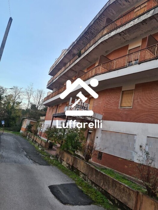 Immagine di ATTIVITÀ RICETTIVE / SCOPO COMMERCIALE VIA VALLE DEL SILENZIO – FIUGGI