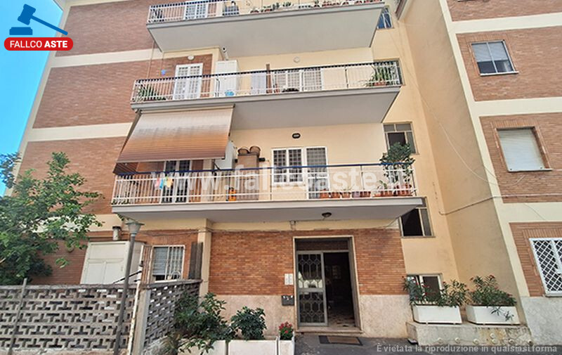 Immagine di APPARTAMENTO VIA SISTO IV – ROMA