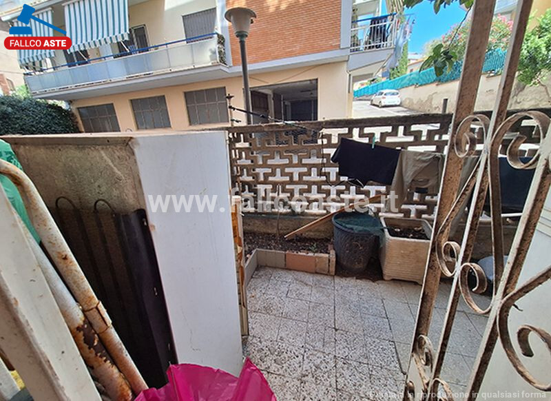 Immagine di APPARTAMENTO VIA SISTO IV – ROMA