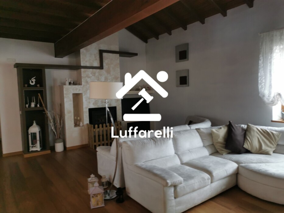 Immagine di CASA / VILLA VIA MENTUCCIA – MONTEFIASCONE