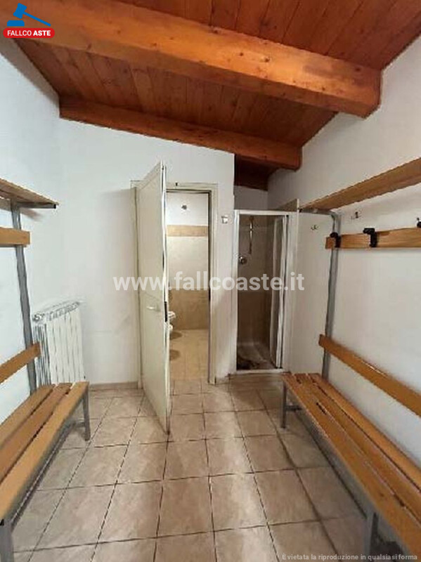 Immagine di ATTIVITÀ RICETTIVE / SCOPO COMMERCIALE VIA ROCCACASALE – ROMA