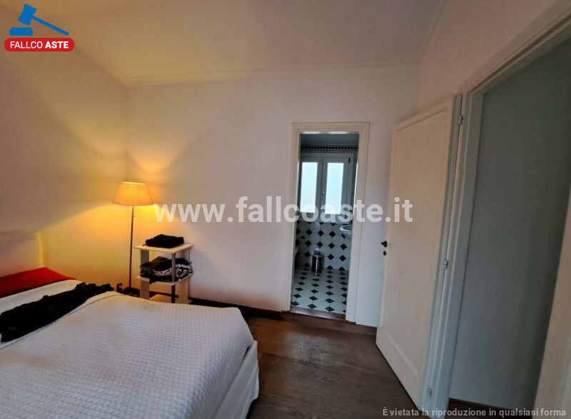 Immagine di APPARTAMENTO VIA FRANCESCO CRISPI – ROMA