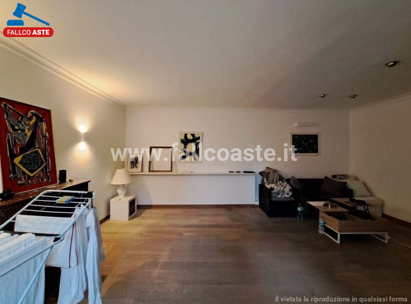 Immagine di APPARTAMENTO VIA FRANCESCO CRISPI – ROMA