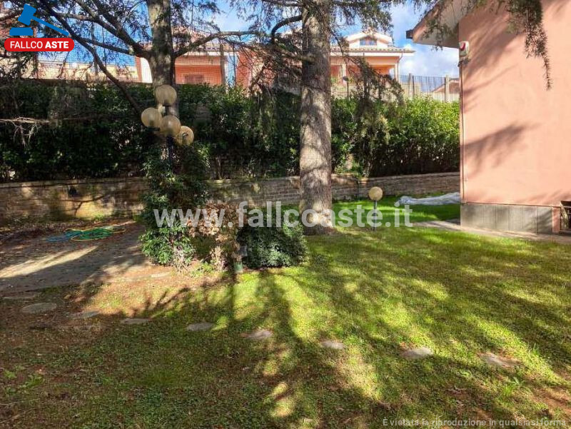 Immagine di CASA / VILLA VIALE PARIGI – RIANO